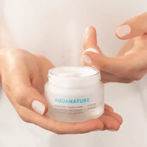Crème de jour hydratante à l'acide hyaluronique